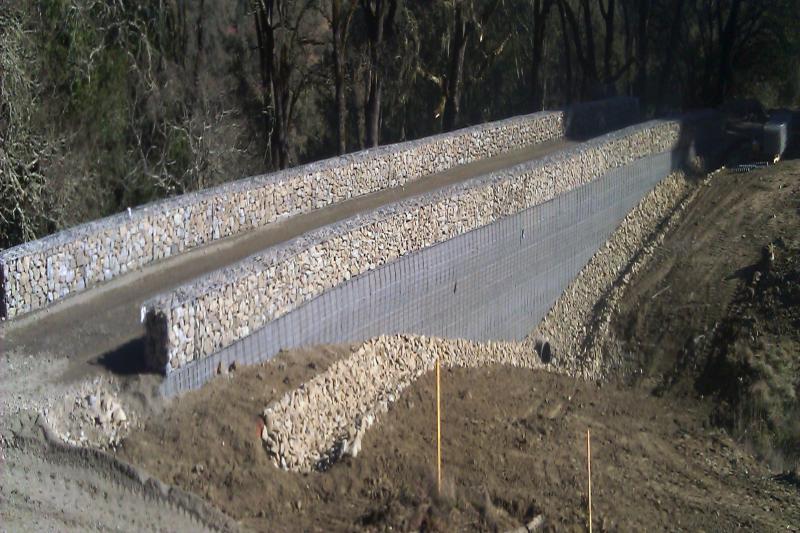 Chalk Hill Road ArtWeld Gabions and Welded Wire Wall